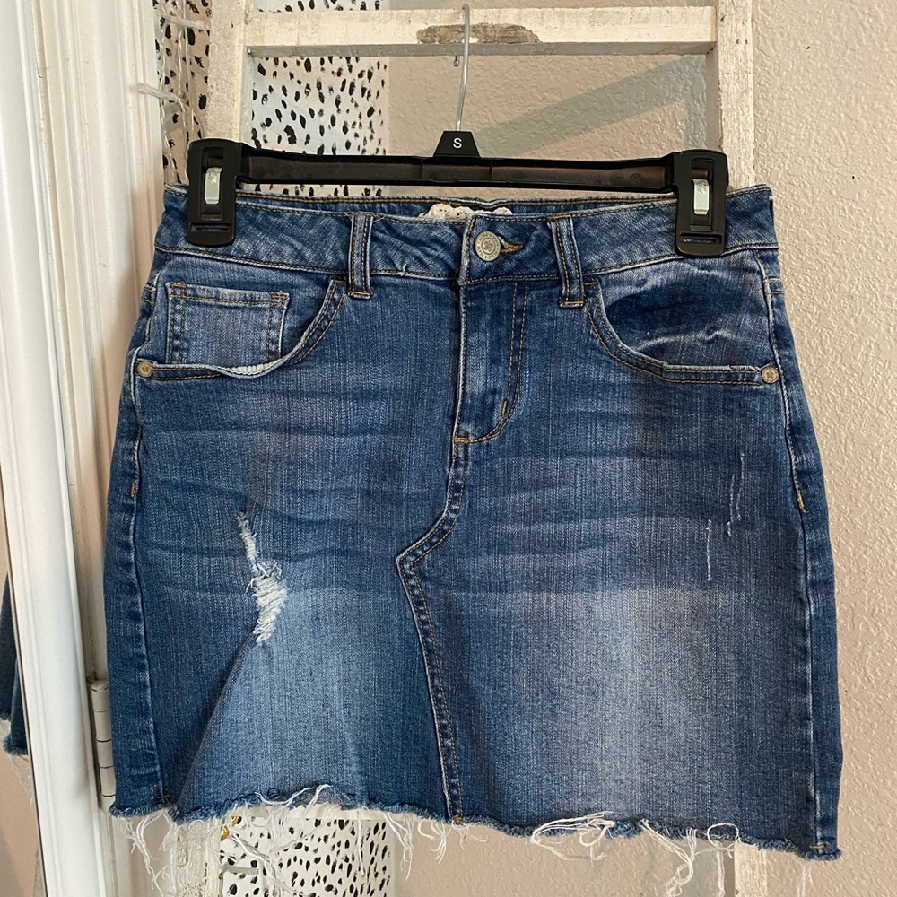 ALTAR’D STATE DENIM MINI SKIRT- SIZE SMALL